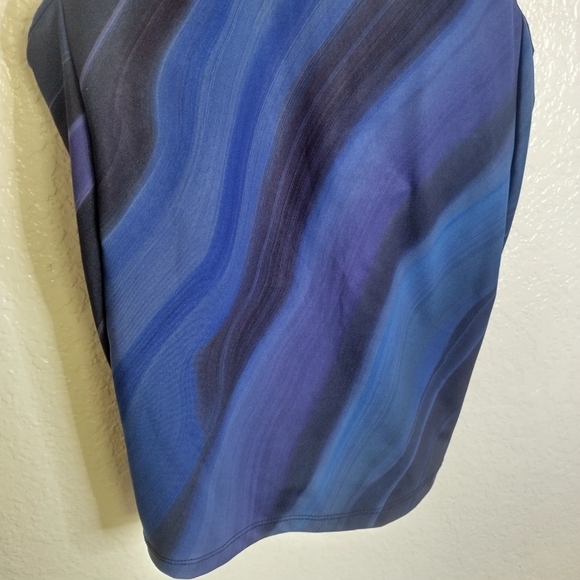 Athleta Lightning Print Support Top Sz Xs - Picture 4 of 7